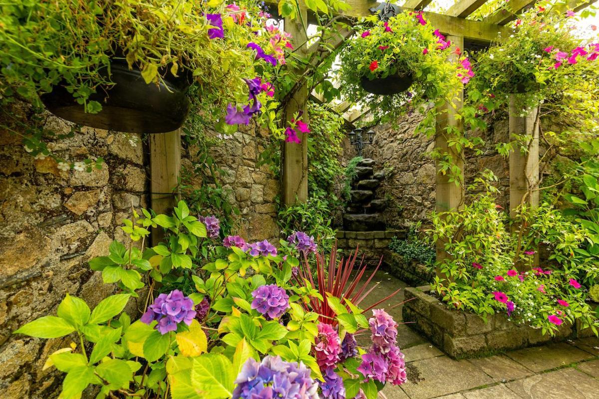 Step House Hotel Borris Buitenkant foto
